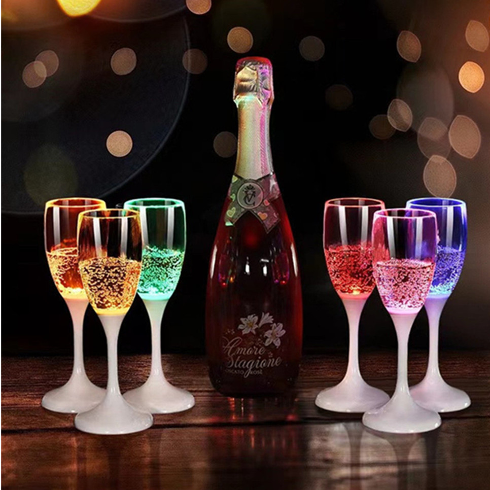 LED cup Automatic Flashing Cup - огляд і ціна Whisky Beer And Wine